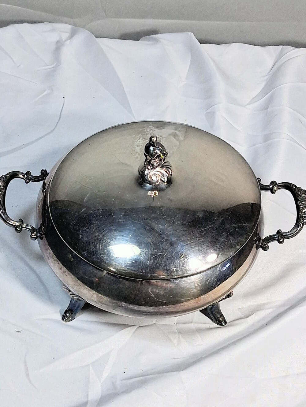 Wallace Silverplate Covered 1950's Covered Casserole or Vegetable Serving Dish